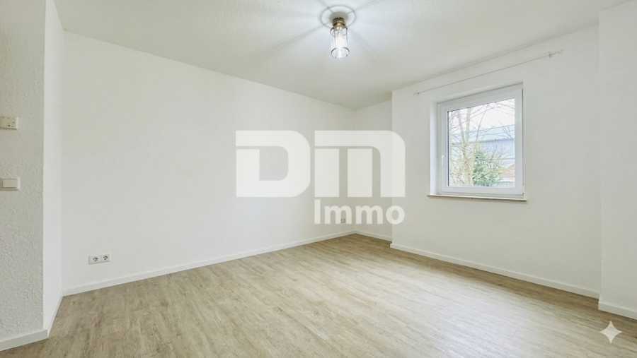 Moderne 4 Zimmer HP / EG Wohnung mit 2 Bädern und großer Terrasse direkt an der Uni - Zimmer 3